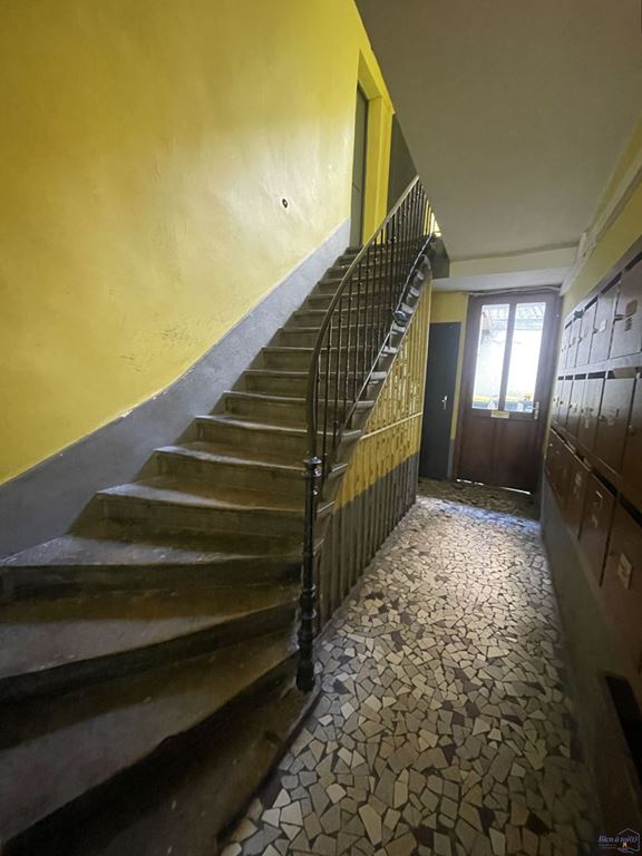 Appartement Studio LYON 07 (69007) BIEN A TOI(T)