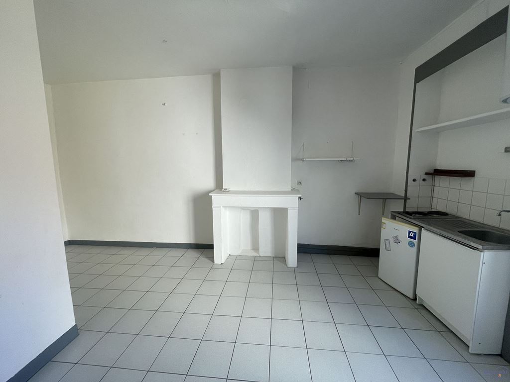 Appartement Studio LYON 07 (69007) BIEN A TOI(T)