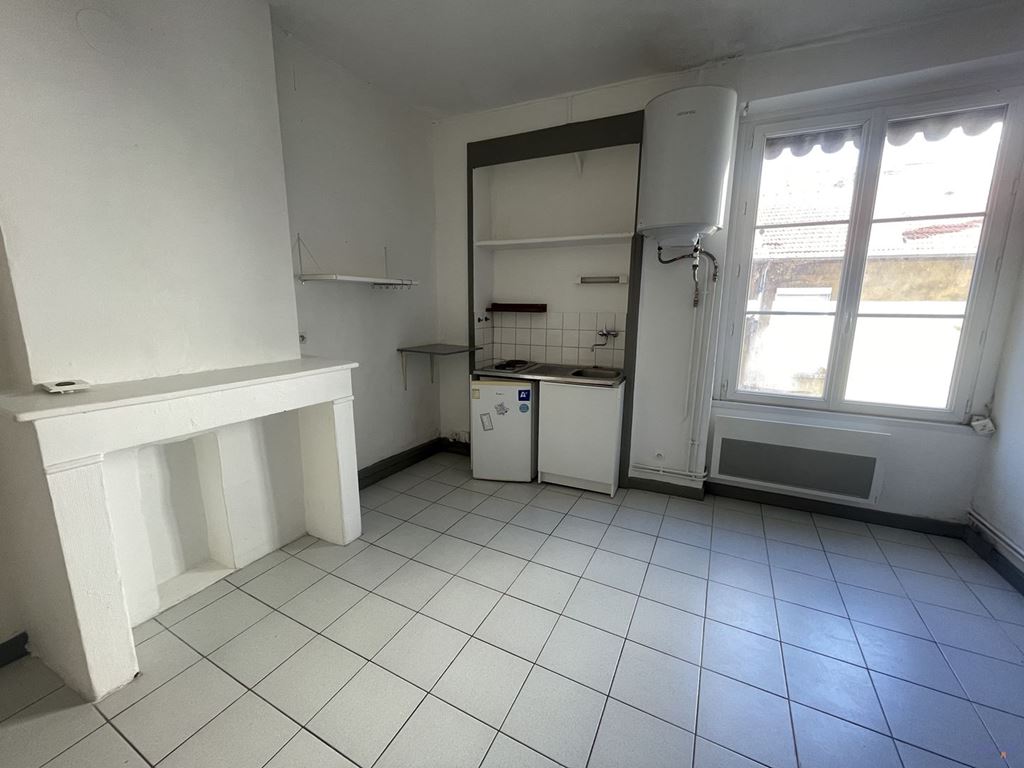 Appartement Studio LYON 07 (69007) BIEN A TOI(T)