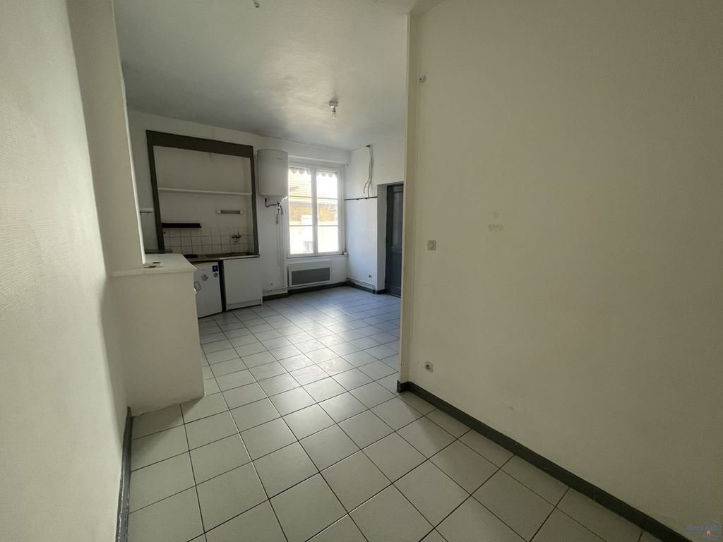 Appartement Studio LYON 07 (69007) BIEN A TOI(T)