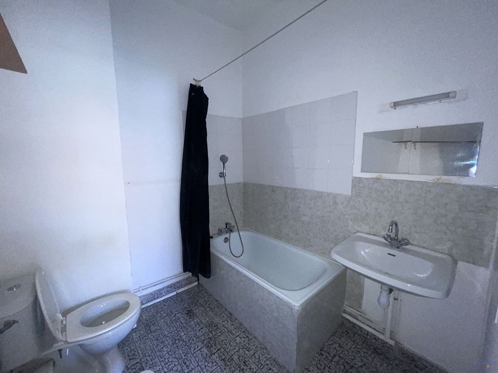 Appartement Studio LYON 07 (69007) BIEN A TOI(T)